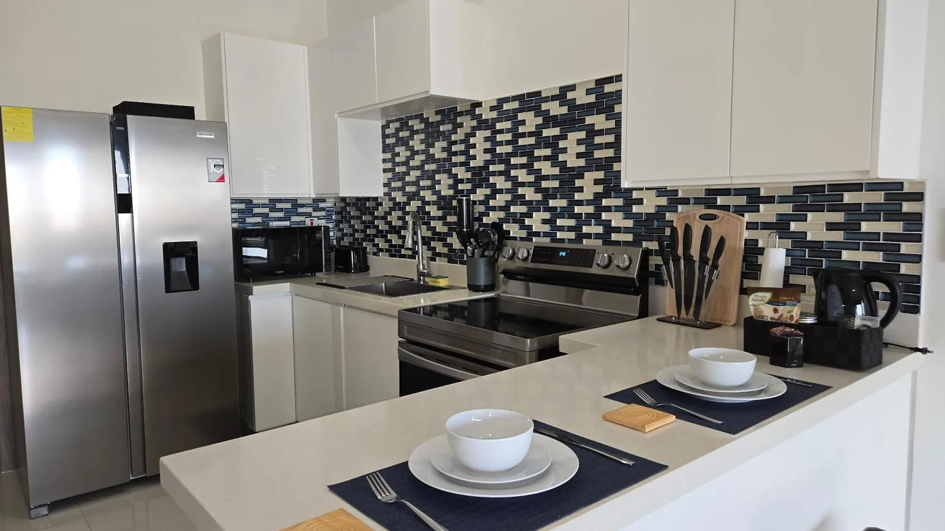 The Serene - Modern Luxury Apartment Kingston 0*,