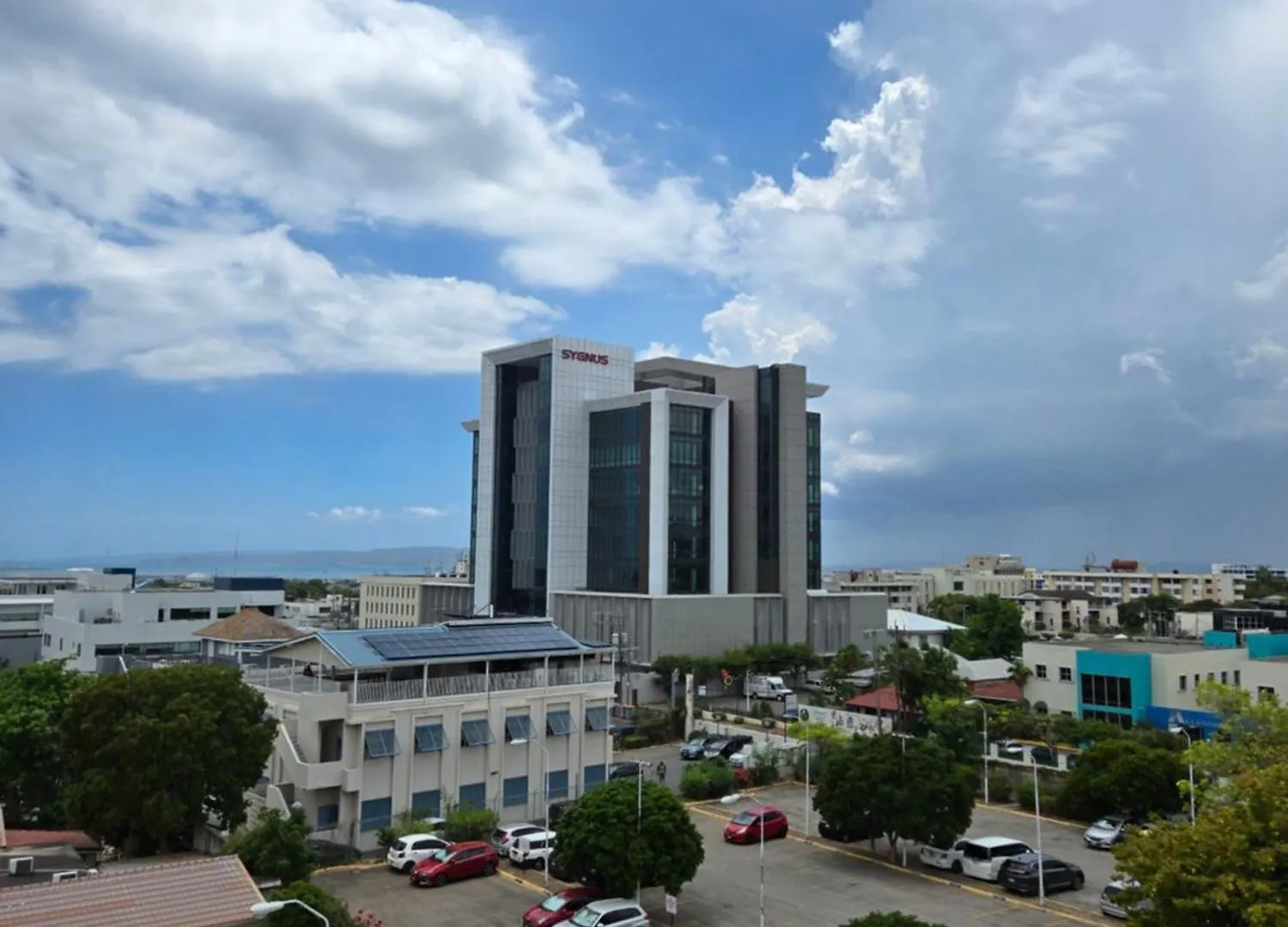 The Serene - Modern Luxury Apartment Kingston